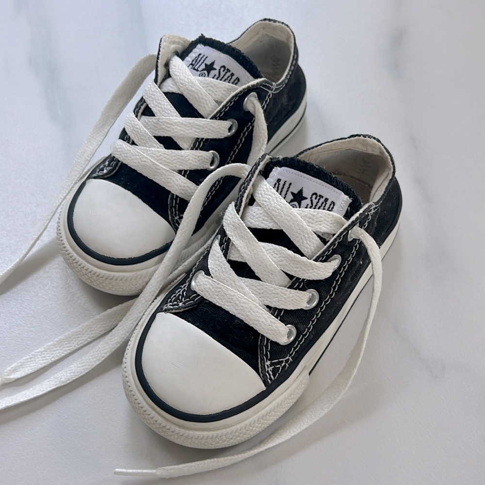 Converse All Star Toddler Size 6